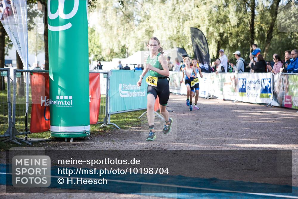 06.09.2026 - 20. Norderstedt Triathlon H.Heesch http://msf.ph/oto/10198704 06.09.2026 09:46:33 Ziel 631, 638, 677 meine-sportfotos.de