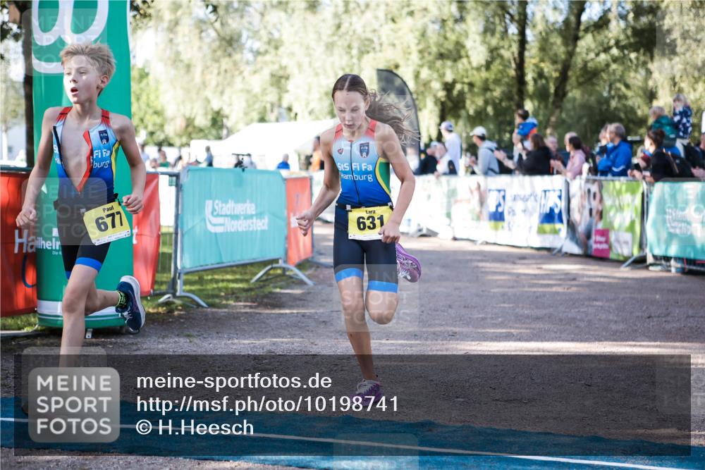 06.09.2026 - 20. Norderstedt Triathlon H.Heesch http://msf.ph/oto/10198741 06.09.2026 09:46:35 Ziel 631, 637, 638, 649, 677 meine-sportfotos.de