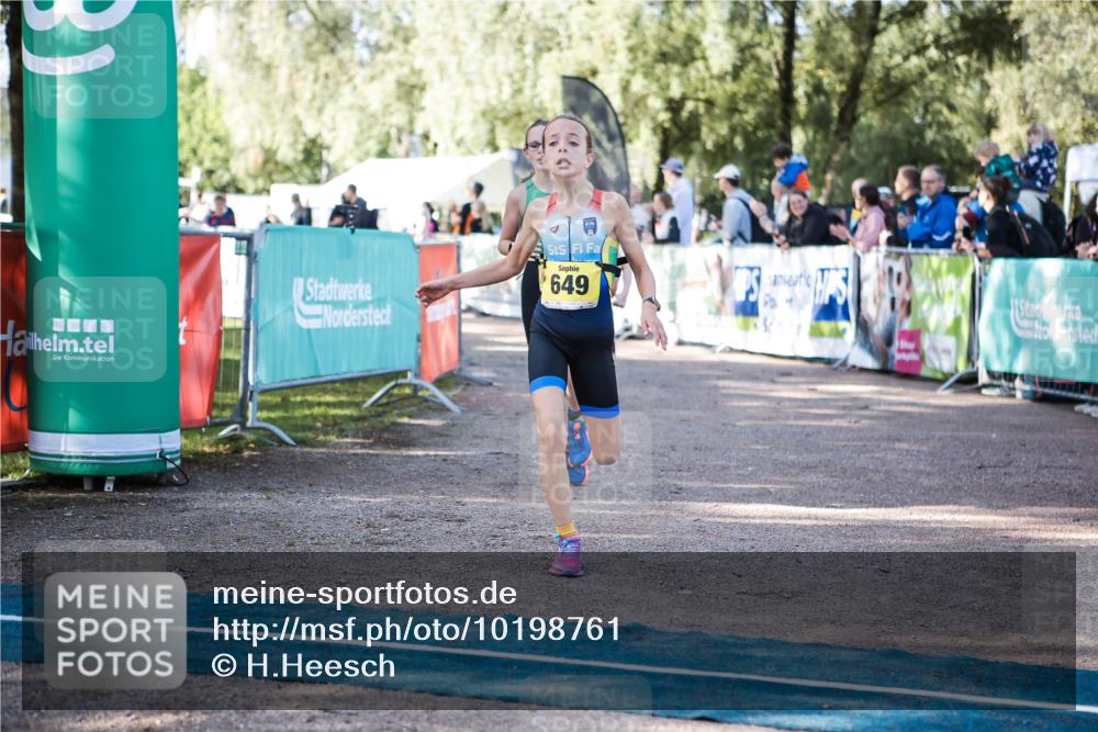 06.09.2026 - 20. Norderstedt Triathlon H.Heesch http://msf.ph/oto/10198761 06.09.2026 09:46:40 Ziel 631, 637, 638, 649, 677, 678, 685, 693 meine-sportfotos.de