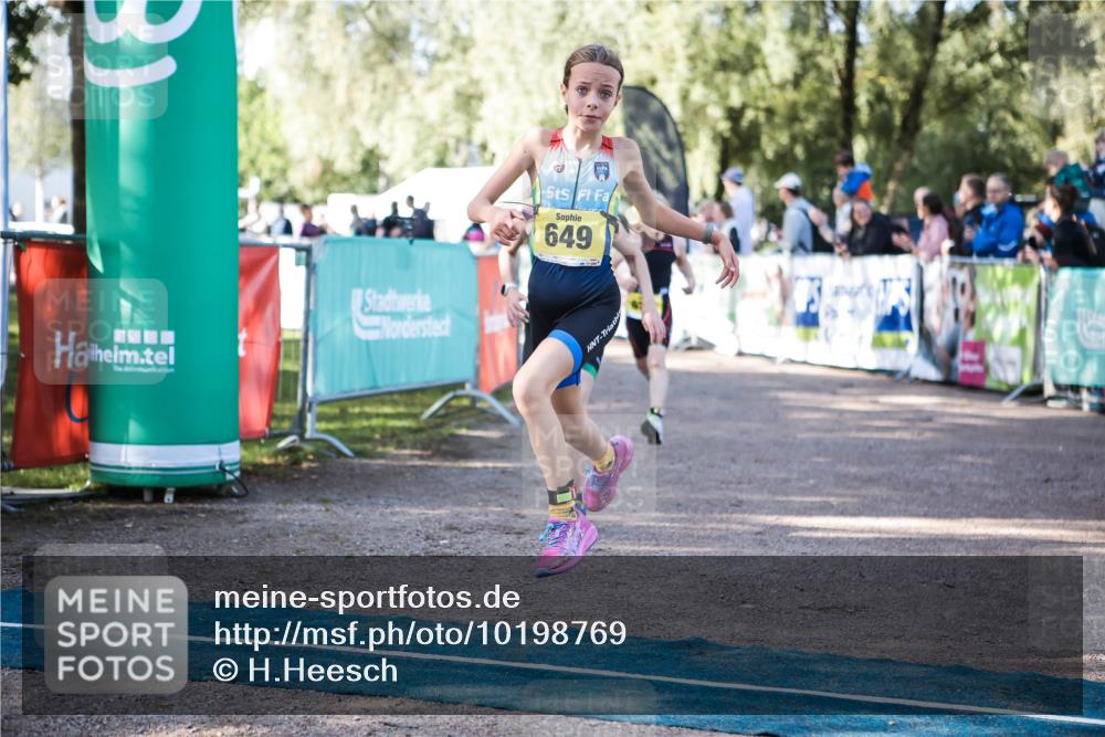 06.09.2026 - 20. Norderstedt Triathlon H.Heesch http://msf.ph/oto/10198769 06.09.2026 09:46:40 Ziel 631, 637, 638, 649, 677, 678, 685, 693 meine-sportfotos.de