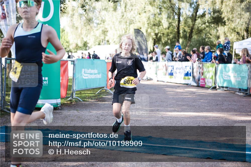 06.09.2026 - 20. Norderstedt Triathlon H.Heesch http://msf.ph/oto/10198909 06.09.2026 09:46:49 Ziel 607, 661, 676, 685, 693, 694 meine-sportfotos.de