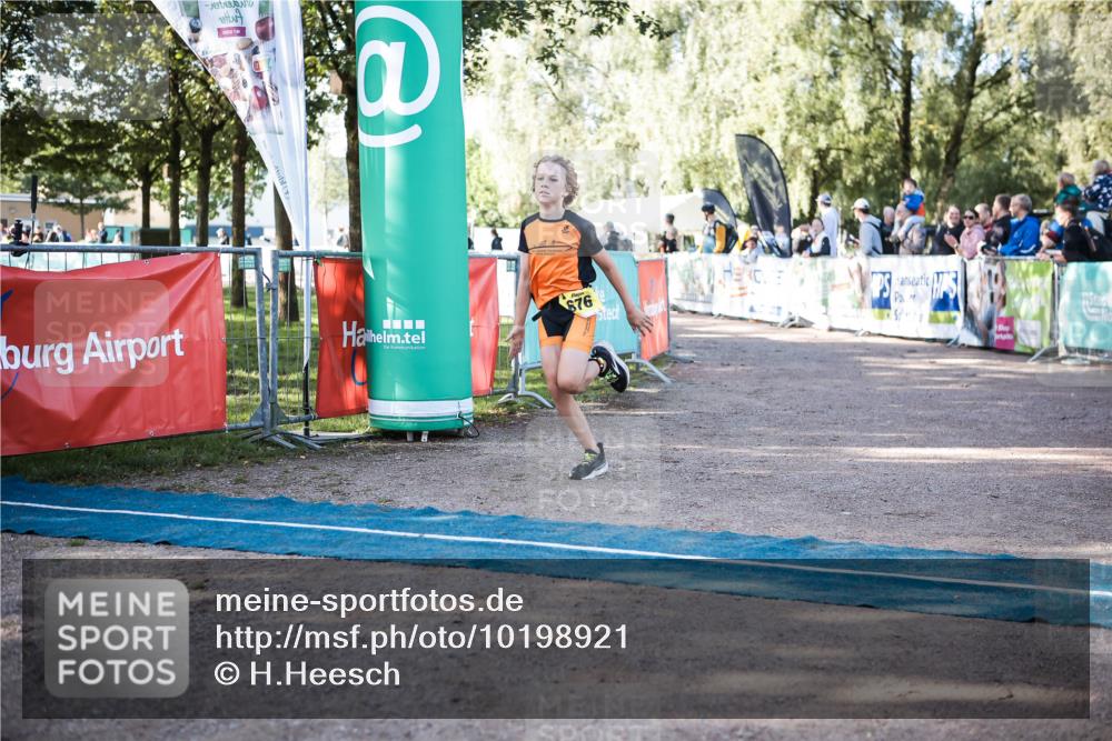06.09.2026 - 20. Norderstedt Triathlon H.Heesch http://msf.ph/oto/10198921 06.09.2026 09:46:52 Ziel 607, 658, 661, 676, 693, 694 meine-sportfotos.de