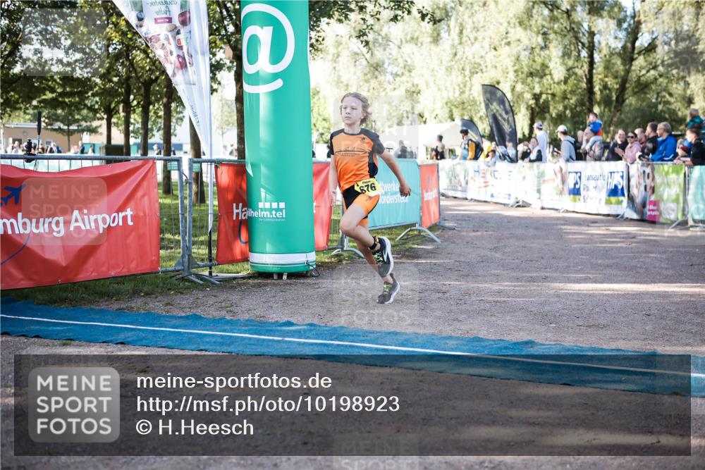 06.09.2026 - 20. Norderstedt Triathlon H.Heesch http://msf.ph/oto/10198923 06.09.2026 09:46:52 Ziel 607, 658, 661, 676, 693, 694 meine-sportfotos.de