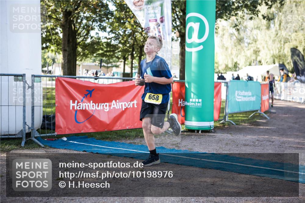 06.09.2026 - 20. Norderstedt Triathlon H.Heesch http://msf.ph/oto/10198976 06.09.2026 09:46:58 Ziel 643, 658, 676 meine-sportfotos.de
