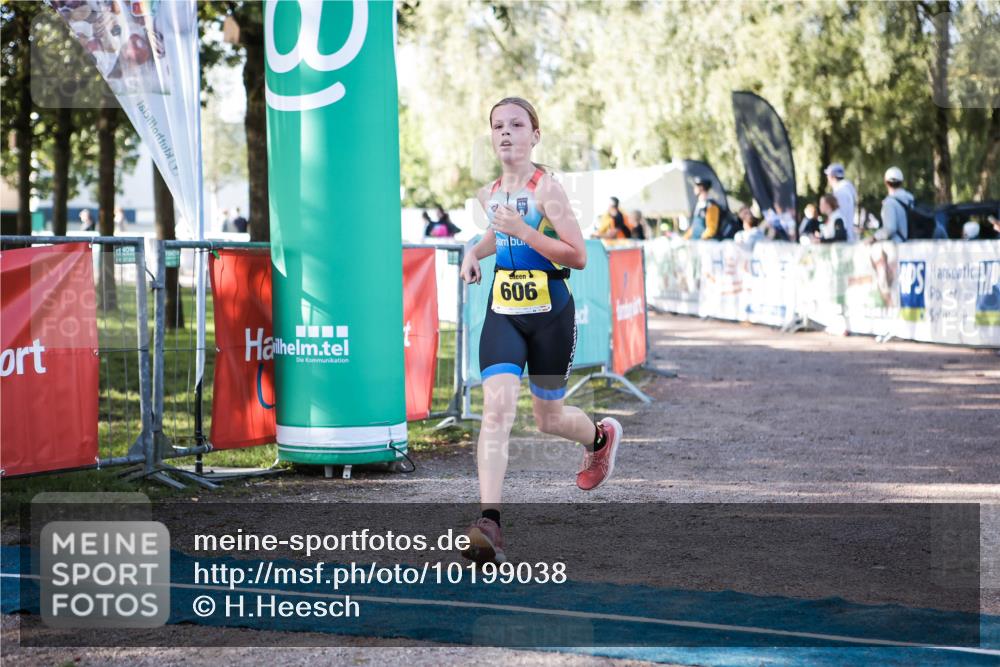 06.09.2026 - 20. Norderstedt Triathlon H.Heesch http://msf.ph/oto/10199038 06.09.2026 09:47:10 Ziel 606, 627 meine-sportfotos.de