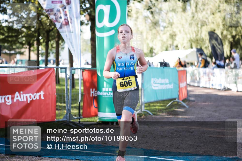 06.09.2026 - 20. Norderstedt Triathlon H.Heesch http://msf.ph/oto/10199053 06.09.2026 09:47:10 Ziel 606, 627 meine-sportfotos.de