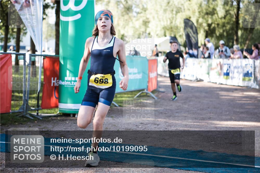 06.09.2026 - 20. Norderstedt Triathlon H.Heesch http://msf.ph/oto/10199095 06.09.2026 09:47:33 Ziel 629, 698 meine-sportfotos.de