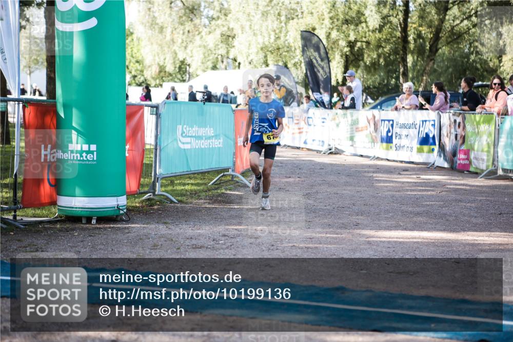 06.09.2026 - 20. Norderstedt Triathlon H.Heesch http://msf.ph/oto/10199136 06.09.2026 09:47:41 Ziel 629, 671, 675 meine-sportfotos.de