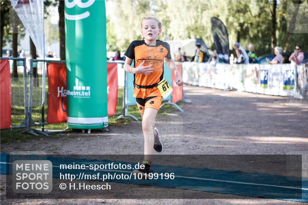 06.09.2026 - 20. Norderstedt Triathlon H.Heesch http://msf.ph/oto/10199196 06.09.2026 09:47:45 Ziel 671, 675 meine-sportfotos.de