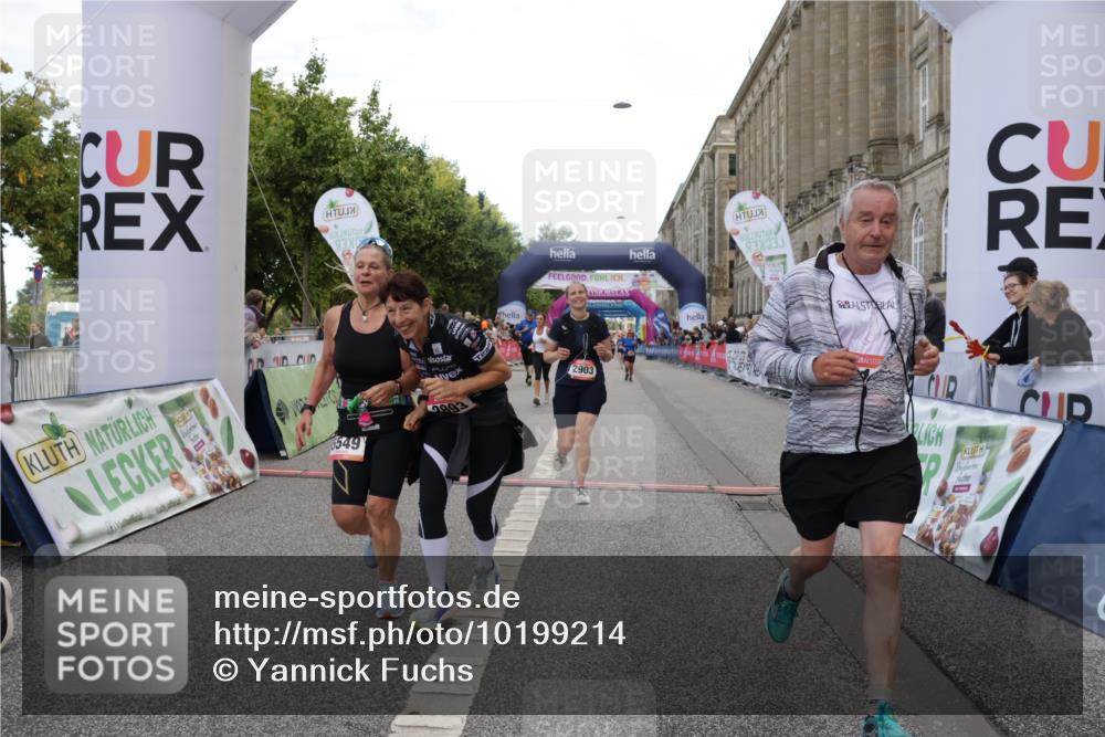 06.09.2026 - CURREX Alsterlauf Yannick Fuchs http://msf.ph/oto/10199214 06.09.2026 10:07:17 Ziel 2187, 2515, 2893, 2903, 4140, 5227, 5549, 5813, 5951, 6214, 8303 meine-sportfotos.de