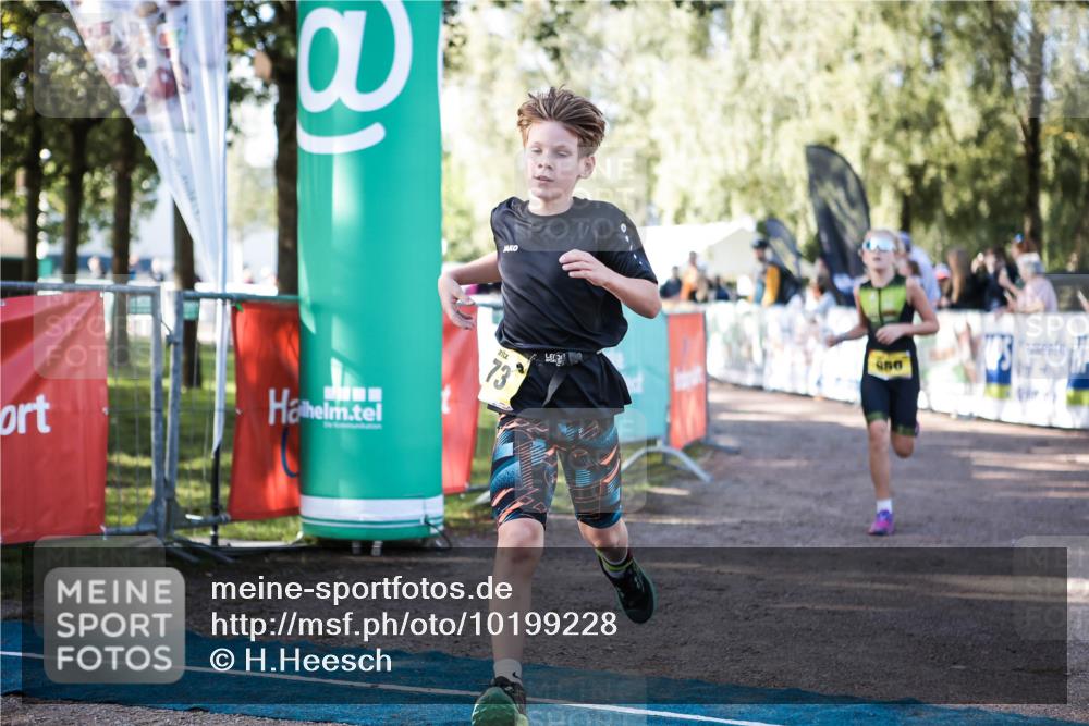 06.09.2026 - 20. Norderstedt Triathlon H.Heesch http://msf.ph/oto/10199228 06.09.2026 09:48:02 Ziel 633, 656, 673 meine-sportfotos.de