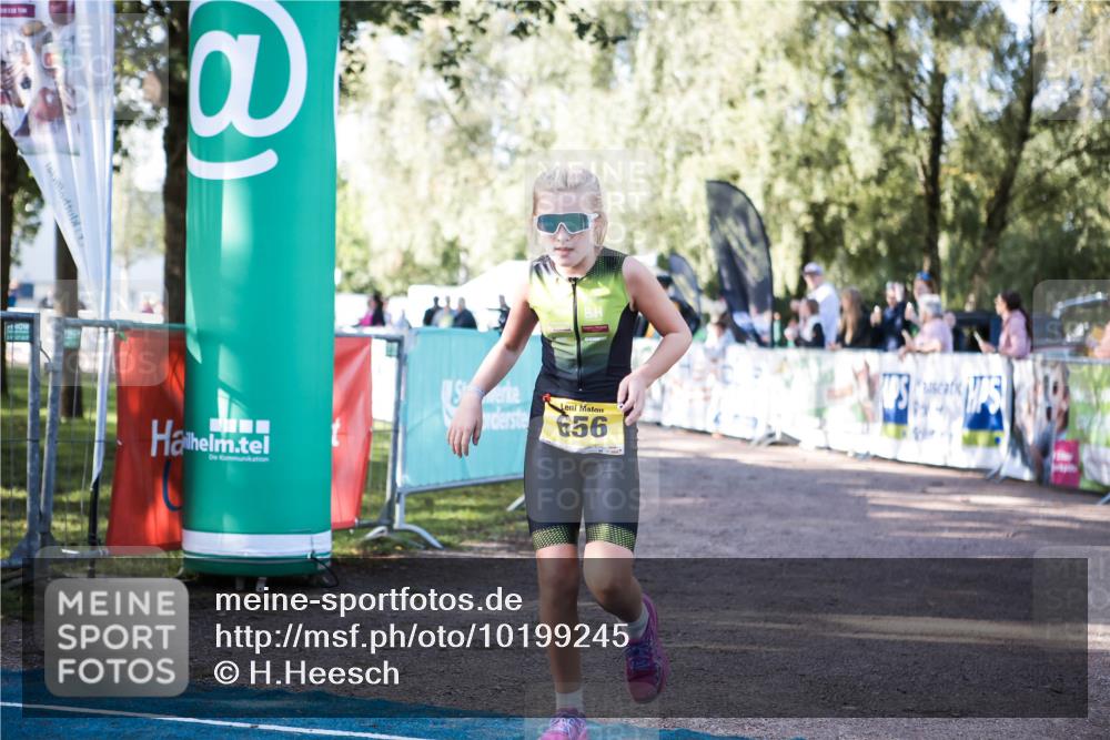 06.09.2026 - 20. Norderstedt Triathlon H.Heesch http://msf.ph/oto/10199245 06.09.2026 09:48:03 Ziel 633, 656, 673 meine-sportfotos.de