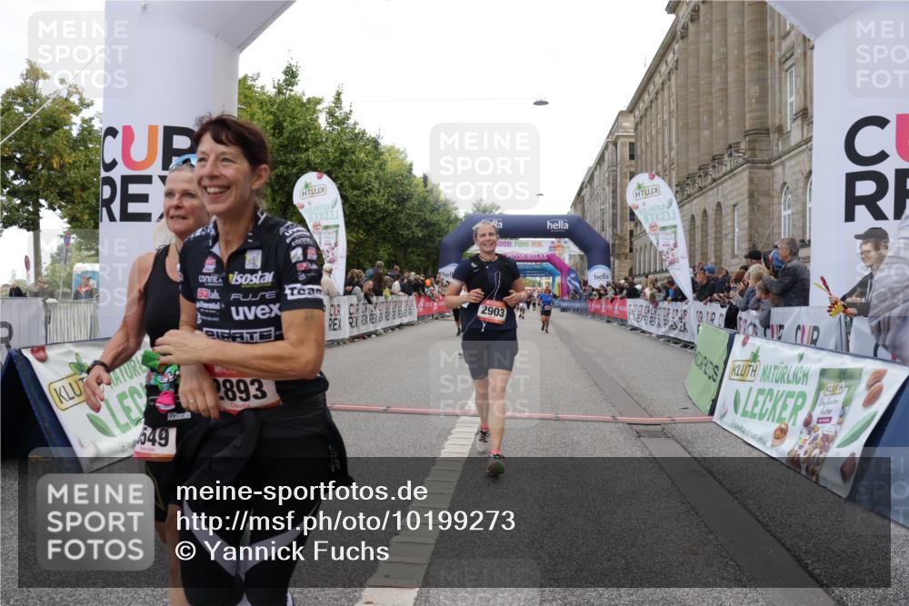 06.09.2026 - CURREX Alsterlauf Yannick Fuchs http://msf.ph/oto/10199273 06.09.2026 10:07:17 Ziel 2187, 2515, 2893, 2903, 4140, 5227, 5549, 5813, 5951, 6214, 8303 meine-sportfotos.de