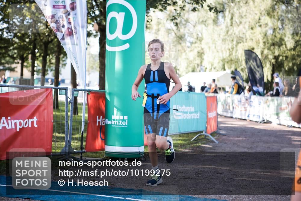 06.09.2026 - 20. Norderstedt Triathlon H.Heesch http://msf.ph/oto/10199275 06.09.2026 09:48:07 Ziel 633, 656, 673 meine-sportfotos.de