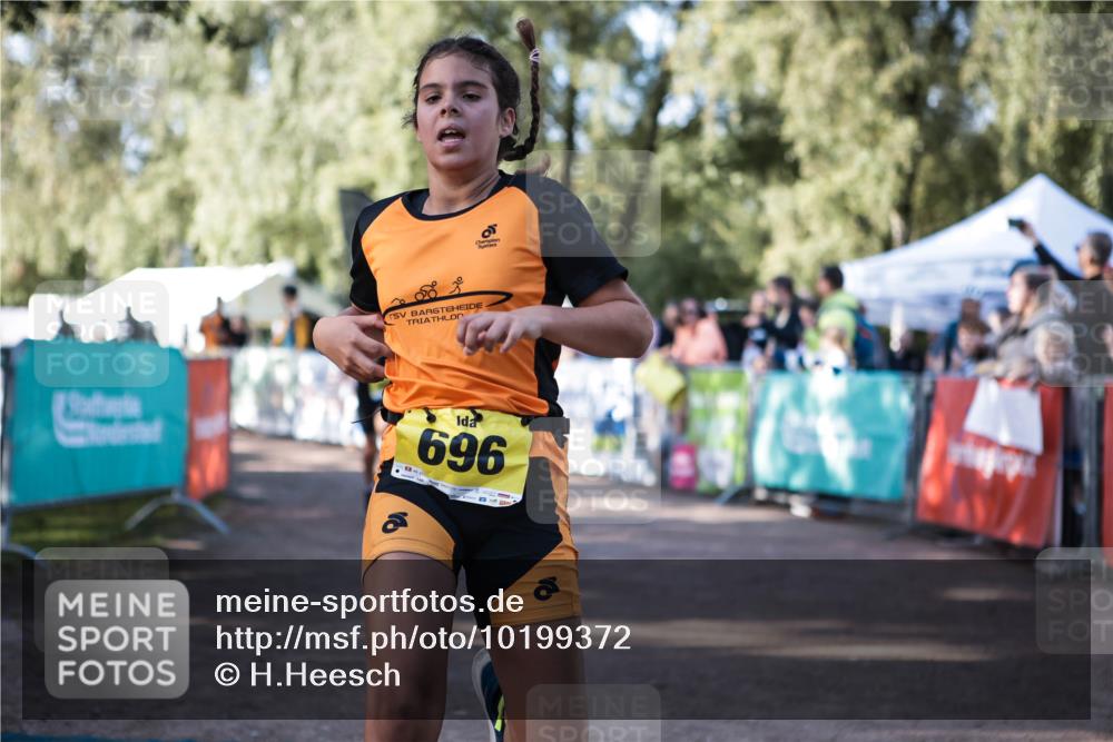 06.09.2026 - 20. Norderstedt Triathlon H.Heesch http://msf.ph/oto/10199372 06.09.2026 09:48:30 Ziel 634, 668, 696, 697 meine-sportfotos.de