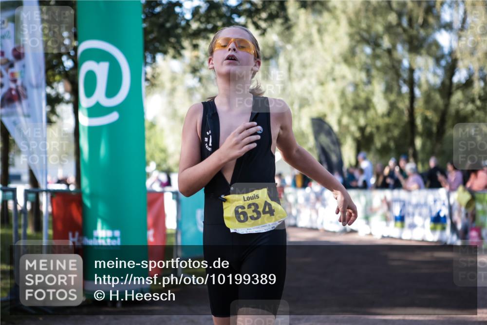 06.09.2026 - 20. Norderstedt Triathlon H.Heesch http://msf.ph/oto/10199389 06.09.2026 09:48:33 Ziel 634, 668, 696 meine-sportfotos.de