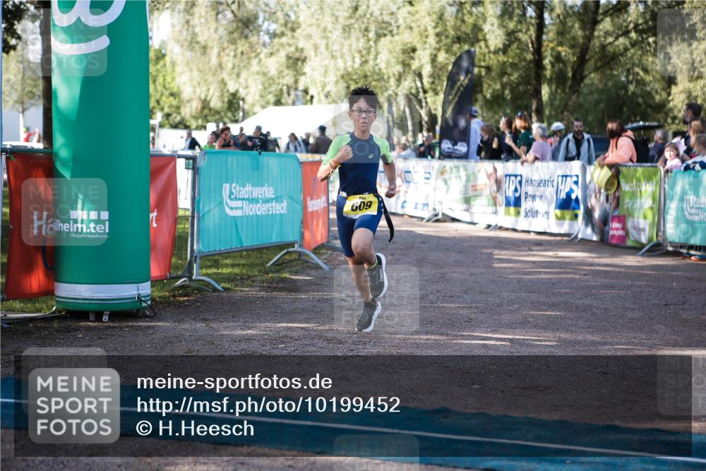 06.09.2026 - 20. Norderstedt Triathlon H.Heesch http://msf.ph/oto/10199452 06.09.2026 09:49:05 Ziel 609, 635, 672 meine-sportfotos.de