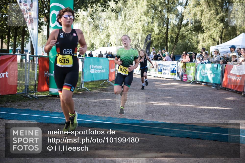 06.09.2026 - 20. Norderstedt Triathlon H.Heesch http://msf.ph/oto/10199480 06.09.2026 09:49:10 Ziel 609, 635, 642, 672, 691 meine-sportfotos.de