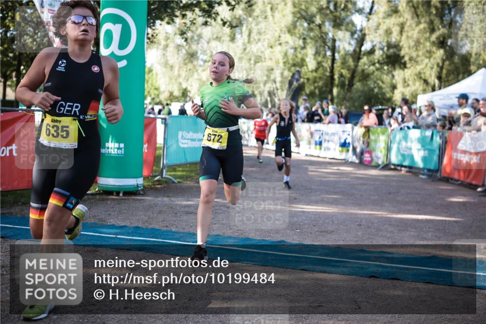 06.09.2026 - 20. Norderstedt Triathlon H.Heesch http://msf.ph/oto/10199484 06.09.2026 09:49:10 Ziel 609, 635, 642, 672, 691 meine-sportfotos.de