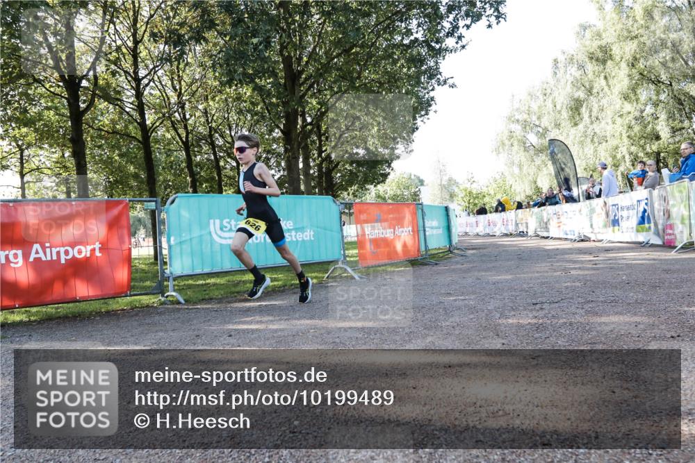 06.09.2026 - 20. Norderstedt Triathlon H.Heesch http://msf.ph/oto/10199489 06.09.2026 09:44:28 Ziel 626, 653, 688 meine-sportfotos.de