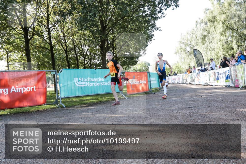 06.09.2026 - 20. Norderstedt Triathlon H.Heesch http://msf.ph/oto/10199497 06.09.2026 09:46:00 Ziel 604, 613, 621, 655, 695 meine-sportfotos.de