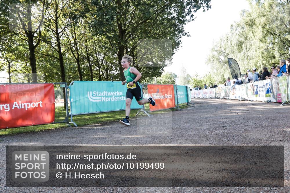 06.09.2026 - 20. Norderstedt Triathlon H.Heesch http://msf.ph/oto/10199499 06.09.2026 09:46:17 Ziel 657 meine-sportfotos.de