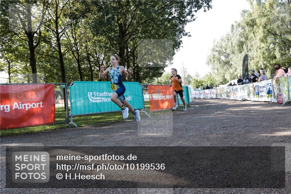 06.09.2026 - 20. Norderstedt Triathlon H.Heesch http://msf.ph/oto/10199536 06.09.2026 09:49:19 Ziel 611, 663, 691 meine-sportfotos.de