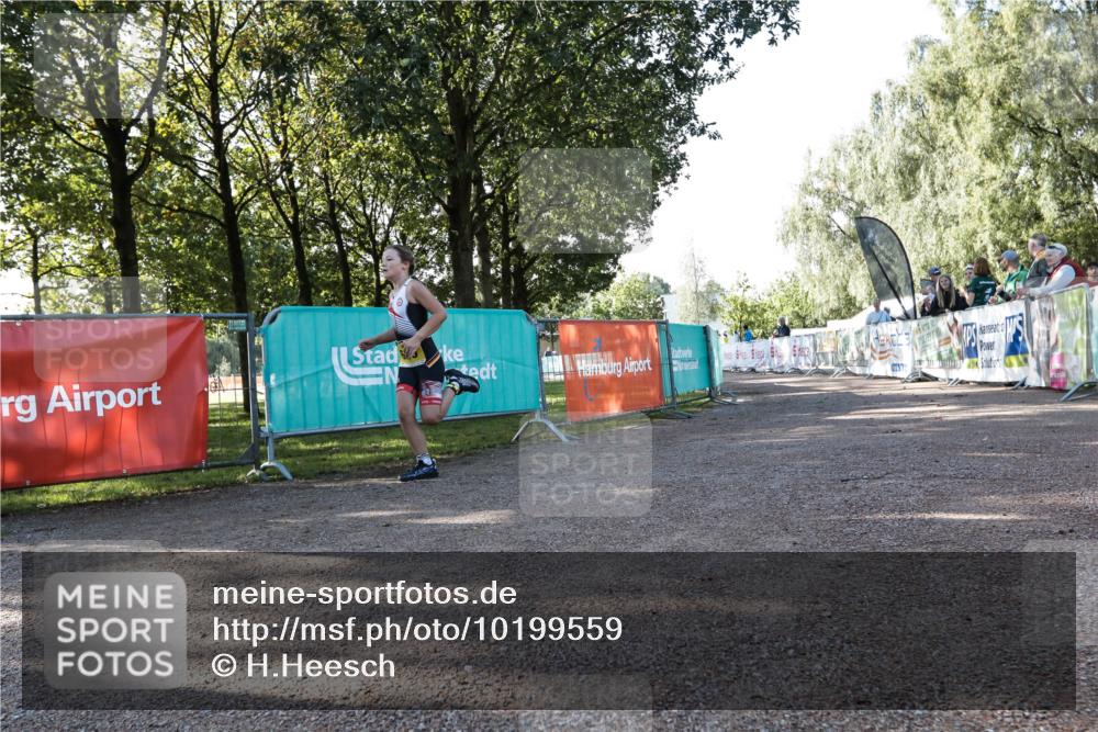 06.09.2026 - 20. Norderstedt Triathlon H.Heesch http://msf.ph/oto/10199559 06.09.2026 09:54:14 Ziel 660 meine-sportfotos.de