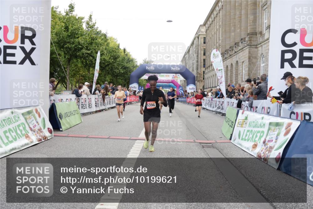 06.09.2026 - CURREX Alsterlauf Yannick Fuchs http://msf.ph/oto/10199621 06.09.2026 10:07:31 Ziel 3012, 3419, 3566, 3927, 4208, 4561, 4901, 5261, 5396, 5634, 6265, 6319, 6320, 6368 meine-sportfotos.de