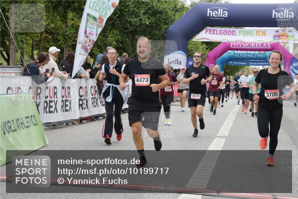 06.09.2026 - CURREX Alsterlauf Yannick Fuchs http://msf.ph/oto/10199717 06.09.2026 10:07:44 Ziel 1316, 2176, 2430, 2524, 3576, 3705, 3706, 4473, 5338, 5633, 6147 meine-sportfotos.de