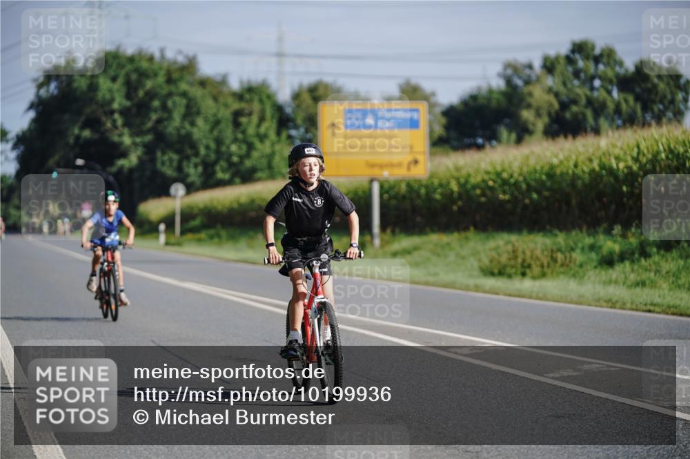 06.09.2026 - 20. Norderstedt Triathlon Michael Burmester http://msf.ph/oto/10199936 06.09.2026 09:38:27 Radfahren 607, 671, 675, 696 meine-sportfotos.de
