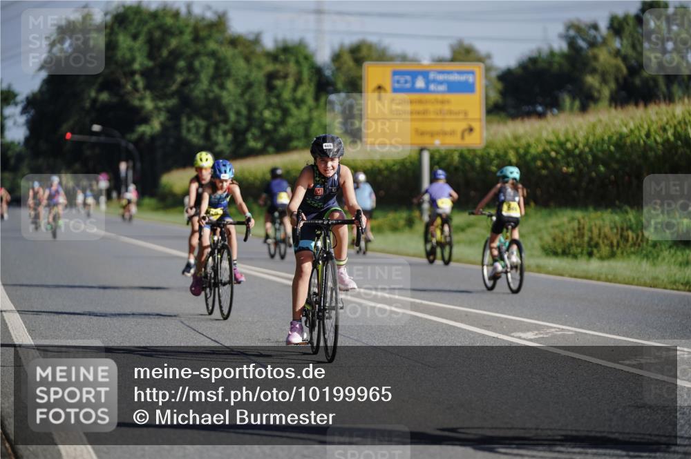 06.09.2026 - 20. Norderstedt Triathlon Michael Burmester http://msf.ph/oto/10199965 06.09.2026 09:39:04 Radfahren 611, 634, 656, 662, 669, 673, 686 meine-sportfotos.de