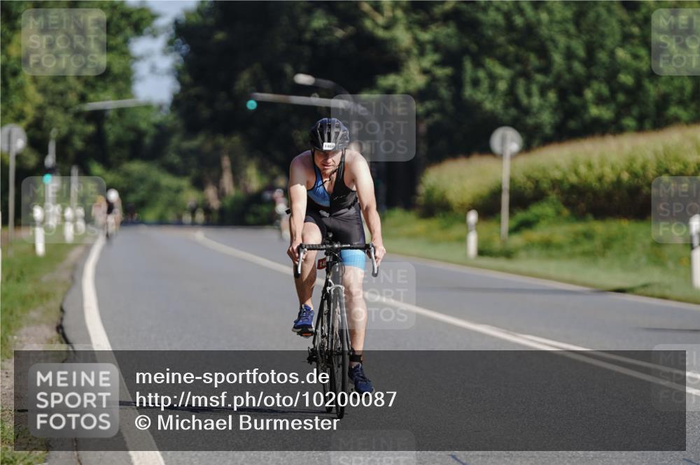 06.09.2026 - 20. Norderstedt Triathlon Michael Burmester http://msf.ph/oto/10200087 06.09.2026 10:27:27 Radfahren 1488 meine-sportfotos.de