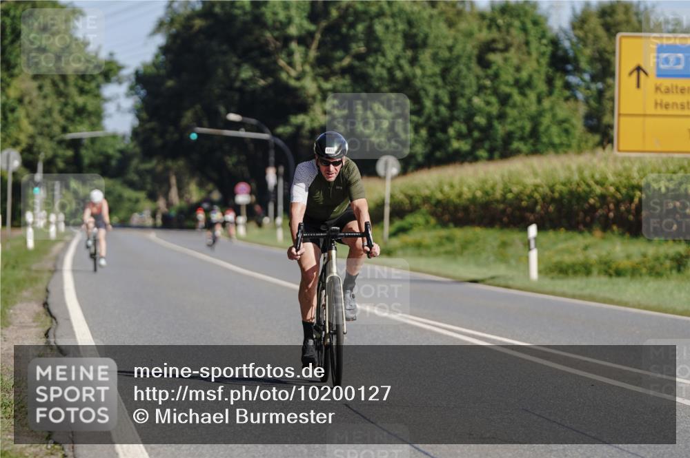 06.09.2026 - 20. Norderstedt Triathlon Michael Burmester http://msf.ph/oto/10200127 06.09.2026 10:29:25 Radfahren 1211, 1501 meine-sportfotos.de
