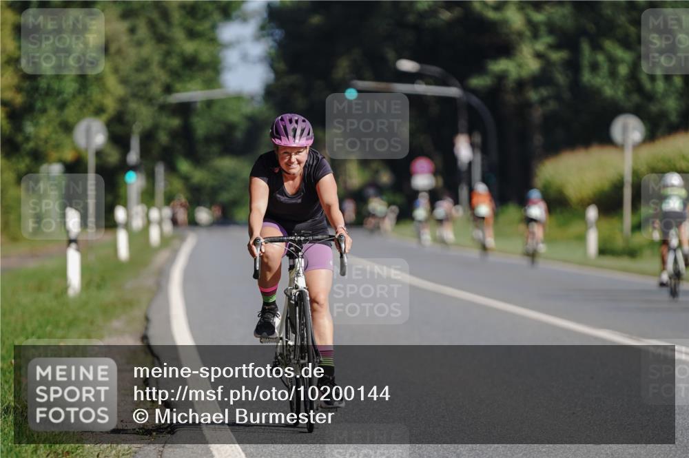 06.09.2026 - 20. Norderstedt Triathlon Michael Burmester http://msf.ph/oto/10200144 06.09.2026 10:30:25 Radfahren 1233 meine-sportfotos.de