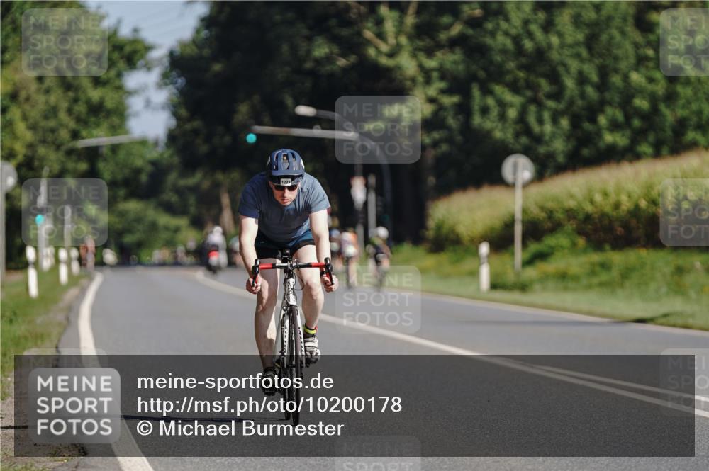 06.09.2026 - 20. Norderstedt Triathlon Michael Burmester http://msf.ph/oto/10200178 06.09.2026 10:31:35 Radfahren 1223 meine-sportfotos.de