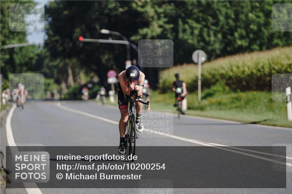 06.09.2026 - 20. Norderstedt Triathlon Michael Burmester http://msf.ph/oto/10200254 06.09.2026 10:33:06 Radfahren 737 meine-sportfotos.de