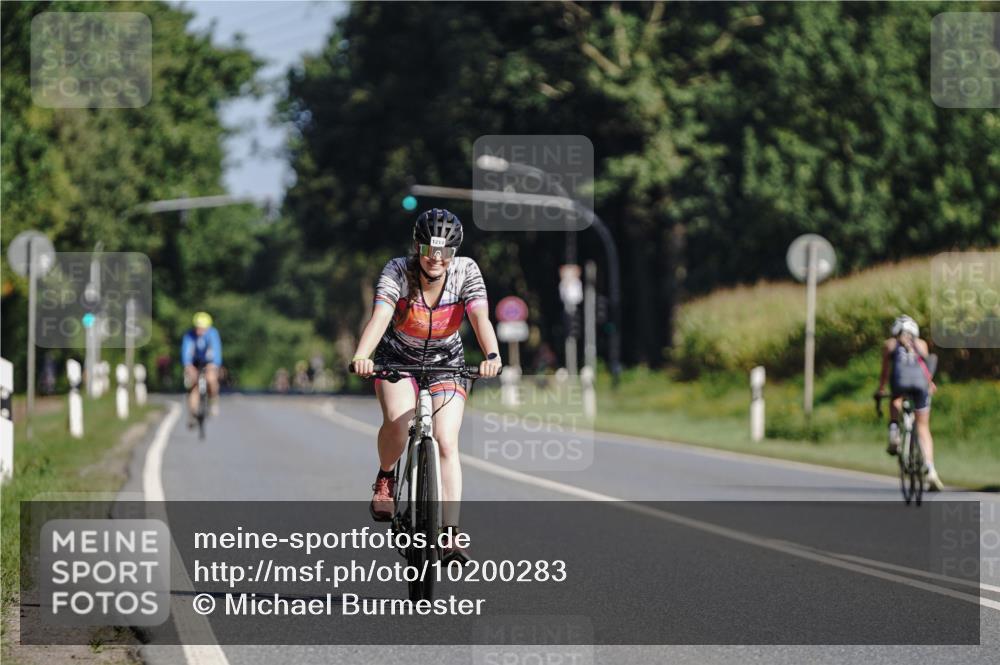 06.09.2026 - 20. Norderstedt Triathlon Michael Burmester http://msf.ph/oto/10200283 06.09.2026 10:33:36 Radfahren 1214 meine-sportfotos.de