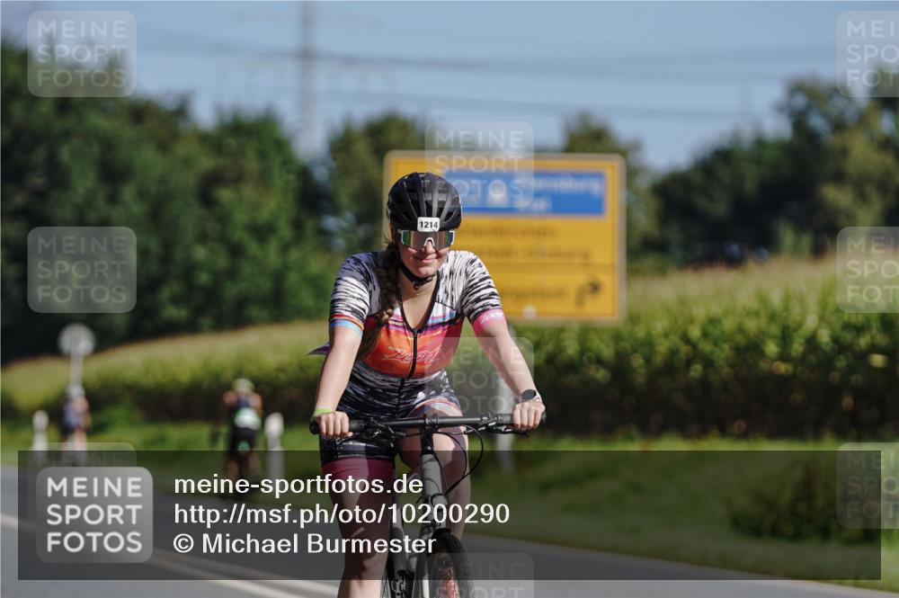 06.09.2026 - 20. Norderstedt Triathlon Michael Burmester http://msf.ph/oto/10200290 06.09.2026 10:33:39 Radfahren 1214 meine-sportfotos.de