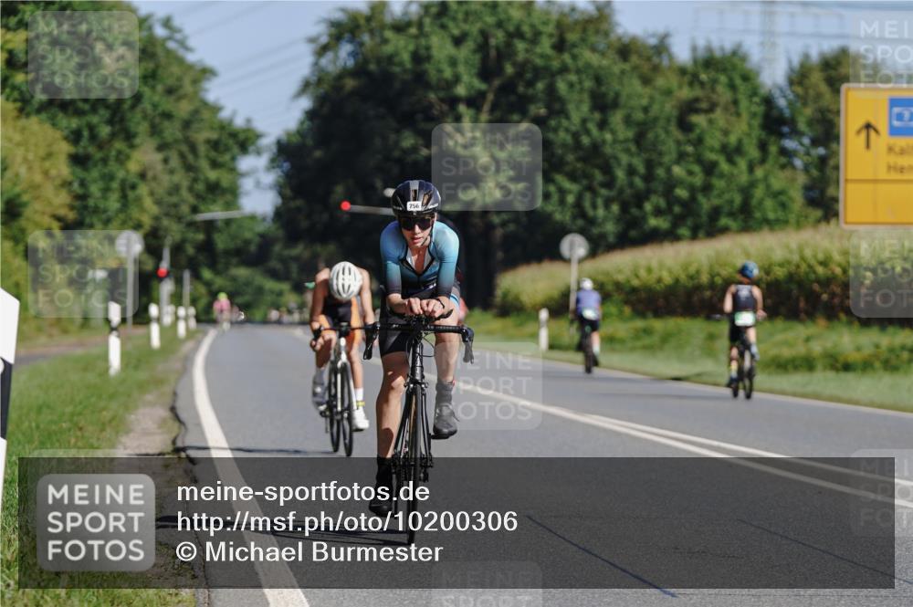 06.09.2026 - 20. Norderstedt Triathlon Michael Burmester http://msf.ph/oto/10200306 06.09.2026 10:33:53 Radfahren 718, 756 meine-sportfotos.de