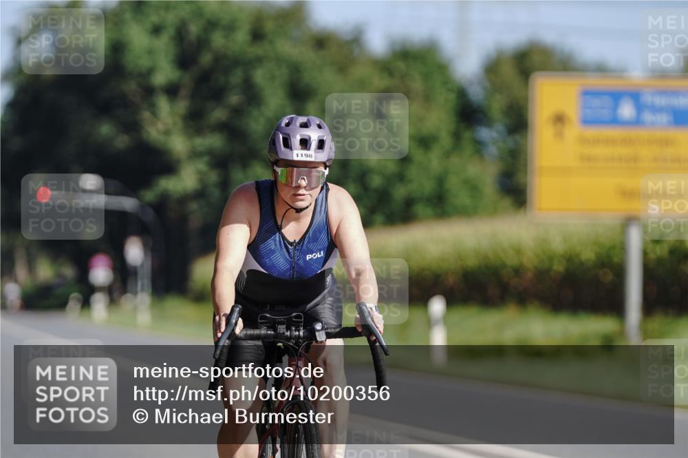06.09.2026 - 20. Norderstedt Triathlon Michael Burmester http://msf.ph/oto/10200356 06.09.2026 10:35:09 Radfahren 729, 742, 1198 meine-sportfotos.de