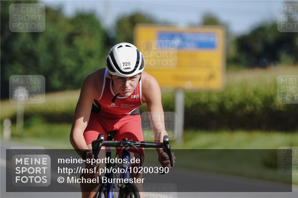 06.09.2026 - 20. Norderstedt Triathlon Michael Burmester http://msf.ph/oto/10200390 06.09.2026 10:35:16 Radfahren 729 meine-sportfotos.de