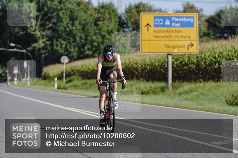 06.09.2026 - 20. Norderstedt Triathlon Michael Burmester http://msf.ph/oto/10200602 06.09.2026 10:35:47 Radfahren 766, 1195, 1496 meine-sportfotos.de