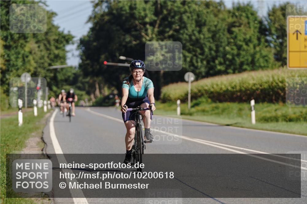 06.09.2026 - 20. Norderstedt Triathlon Michael Burmester http://msf.ph/oto/10200618 06.09.2026 10:35:49 Radfahren 766, 1496 meine-sportfotos.de