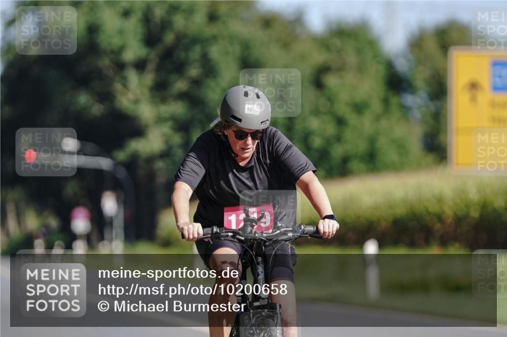 06.09.2026 - 20. Norderstedt Triathlon Michael Burmester http://msf.ph/oto/10200658 06.09.2026 10:35:59 Radfahren 1219, 1508 meine-sportfotos.de