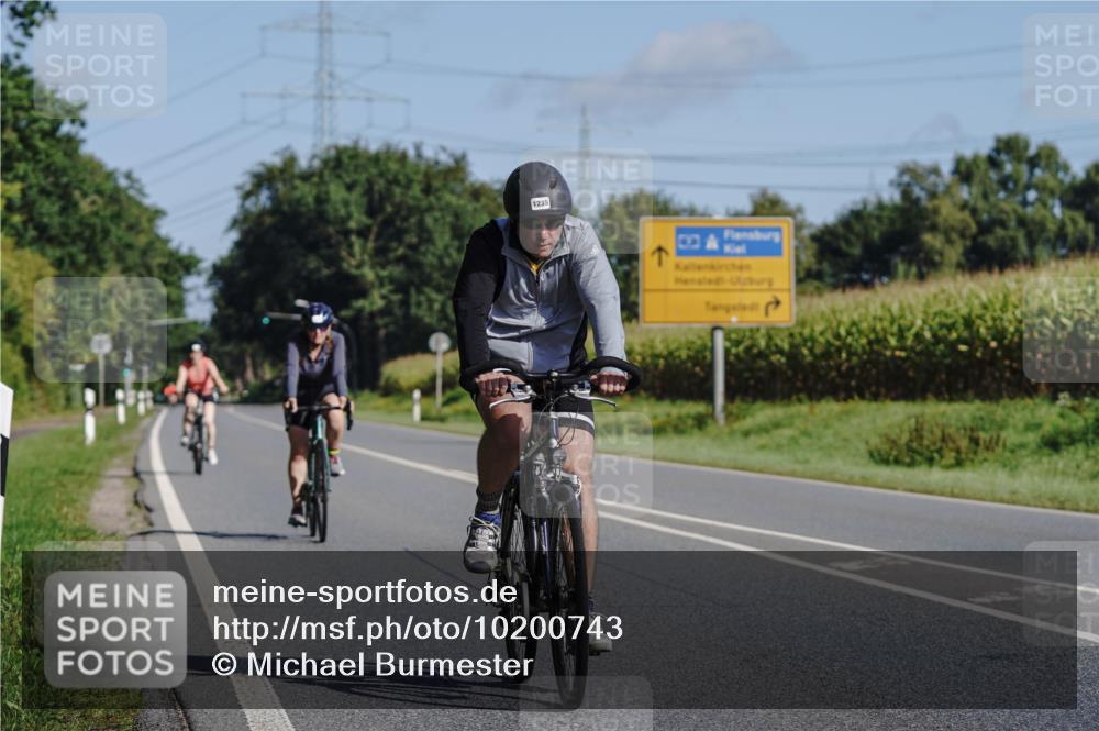 06.09.2026 - 20. Norderstedt Triathlon Michael Burmester http://msf.ph/oto/10200743 06.09.2026 10:36:21 Radfahren 1193, 1229, 1235 meine-sportfotos.de