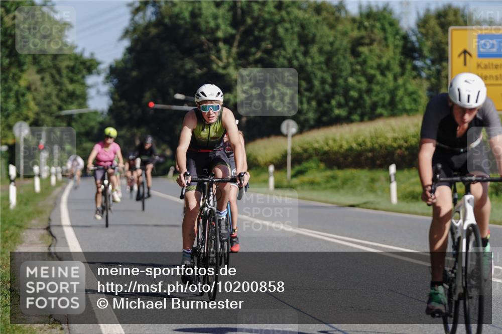 06.09.2026 - 20. Norderstedt Triathlon Michael Burmester http://msf.ph/oto/10200858 06.09.2026 10:37:08 Radfahren 705, 709, 727, 731, 751, 752, 757, 1194, 1513 meine-sportfotos.de