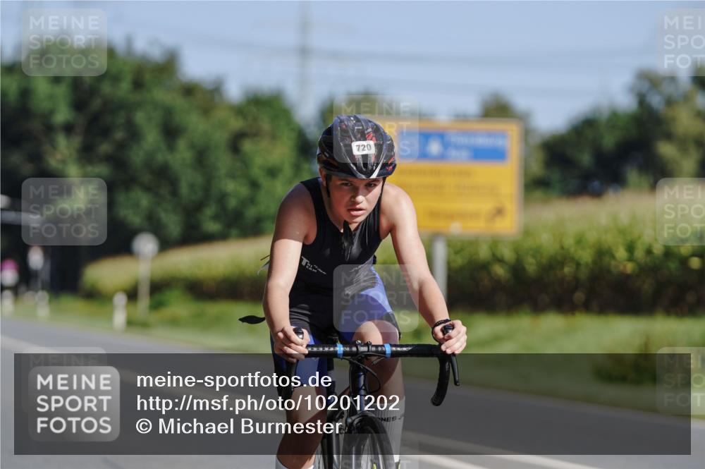 06.09.2026 - 20. Norderstedt Triathlon Michael Burmester http://msf.ph/oto/10201202 06.09.2026 10:39:25 Radfahren 720 meine-sportfotos.de