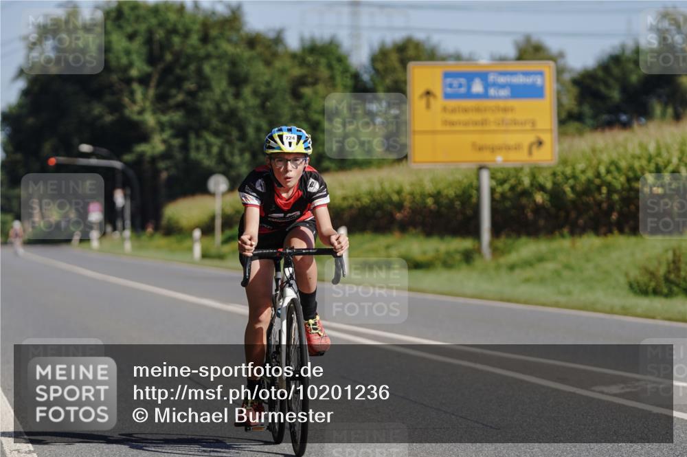 06.09.2026 - 20. Norderstedt Triathlon Michael Burmester http://msf.ph/oto/10201236 06.09.2026 10:39:41 Radfahren 710, 724, 754 meine-sportfotos.de