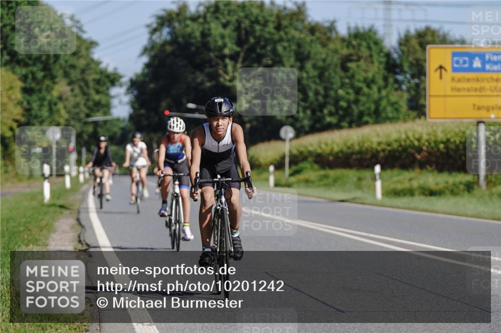 06.09.2026 - 20. Norderstedt Triathlon Michael Burmester http://msf.ph/oto/10201242 06.09.2026 10:39:55 Radfahren 64, 704, 759, 1200, 1222 meine-sportfotos.de